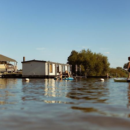 Luxury Lake Lodge Alphen  Buitenkant foto