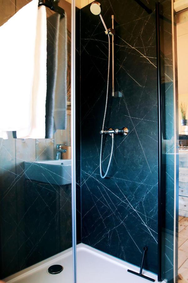 Luxury Lake Lodge Alphen  Buitenkant foto